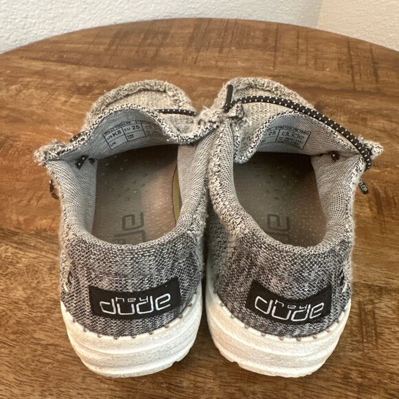 Hey Dude Wally Sox Skater - Picture 5 of 9